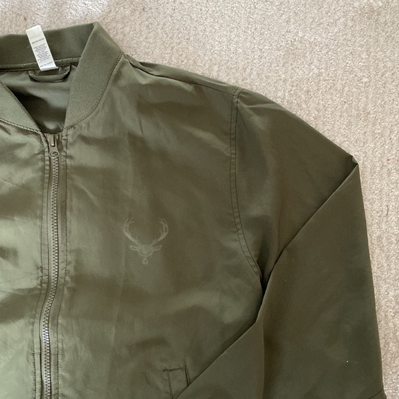 Green Bucked Up Bomber Jacket - Picture 2 of 2